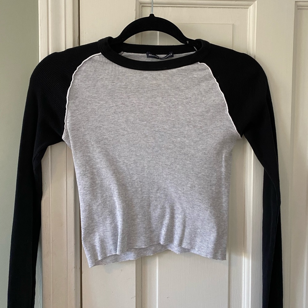 brandy melville long sleeve